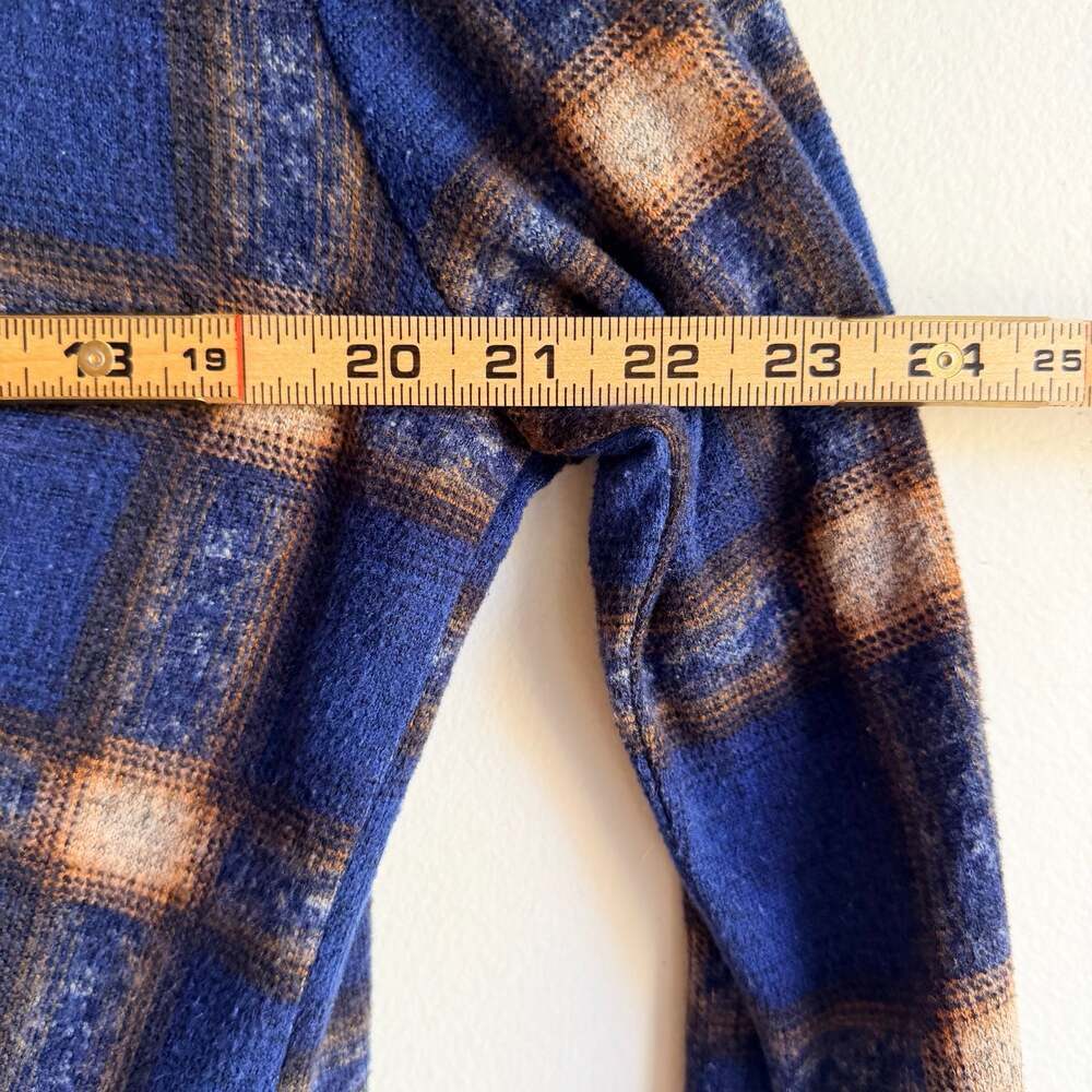 BCX Oversized Blue and Brown Plaid Button-Up Flannel Shacket- Size Small - Picture 5 of 7